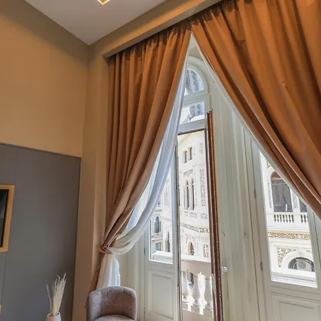 Maison San Carlo Luxury 4* Napoli