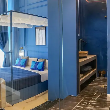 Maison San Carlo Luxury Affittacamere Napoli
